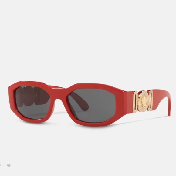 Versace Sunglasses, New 240 - Picture 7 of 7